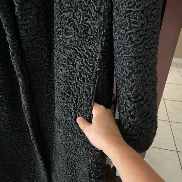 Curly Lamb Long Coat Wool Fur Black Persian Silk Lined Velvet Pockets Vintage - Picture 3 of 13